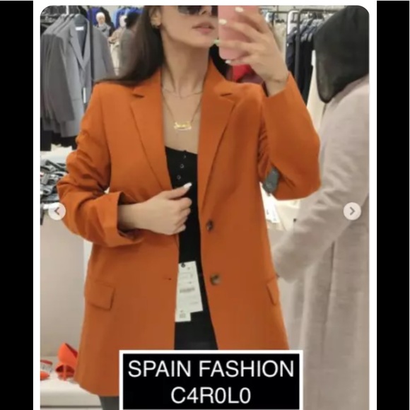 Zara Straight Cut Buttoned Oversized Blazer - Picture 6 of 8